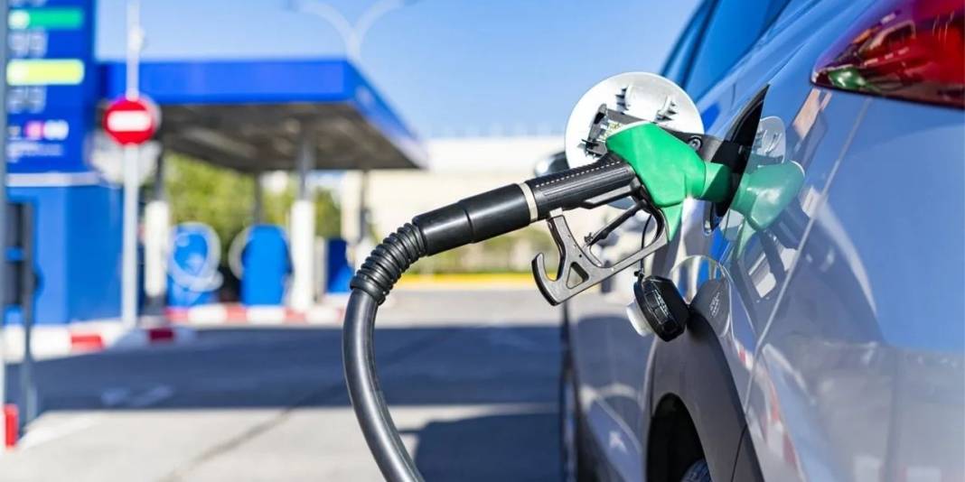 İndirim sinyali verildi! 4 Mayıs benzin, motorin ve LPG fiyat listesi 4