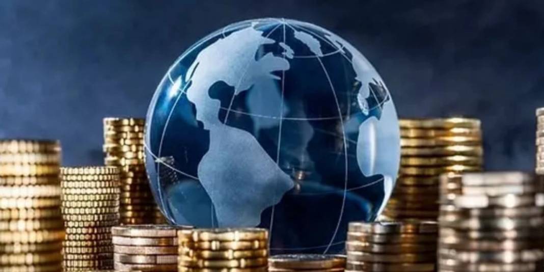 Piyasa belirsizliği geleneği bozdu: Nisan ayında en çok yükselen ve düşen hisseler 9