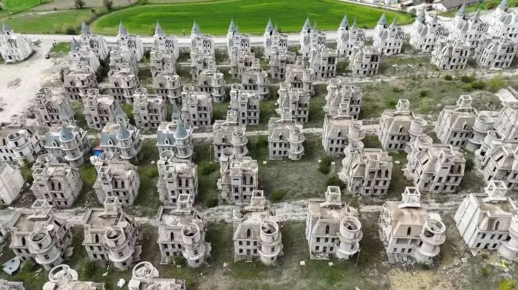 Türkiye'nin meşhur hayalet şatoları havadan görüntülendi 2