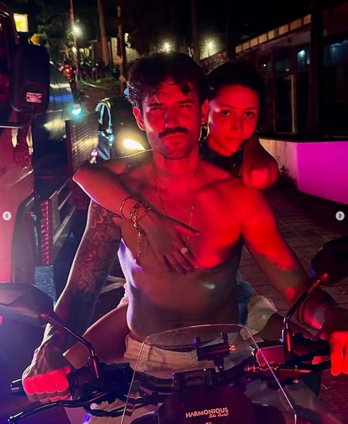 Evlilik sorusu geri çevrildi ama… O mesaj her şeyi ele verdi 6