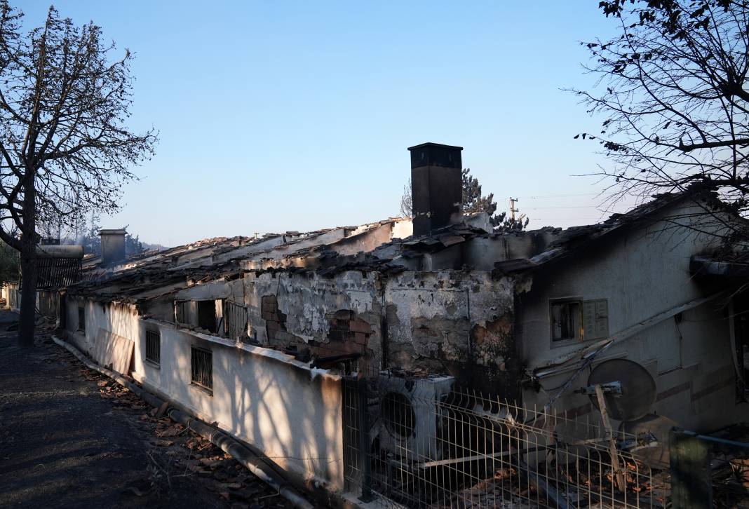 Alevlerin arasından böyle kurtuldular! "Yetişmek mümkün değildi" 7