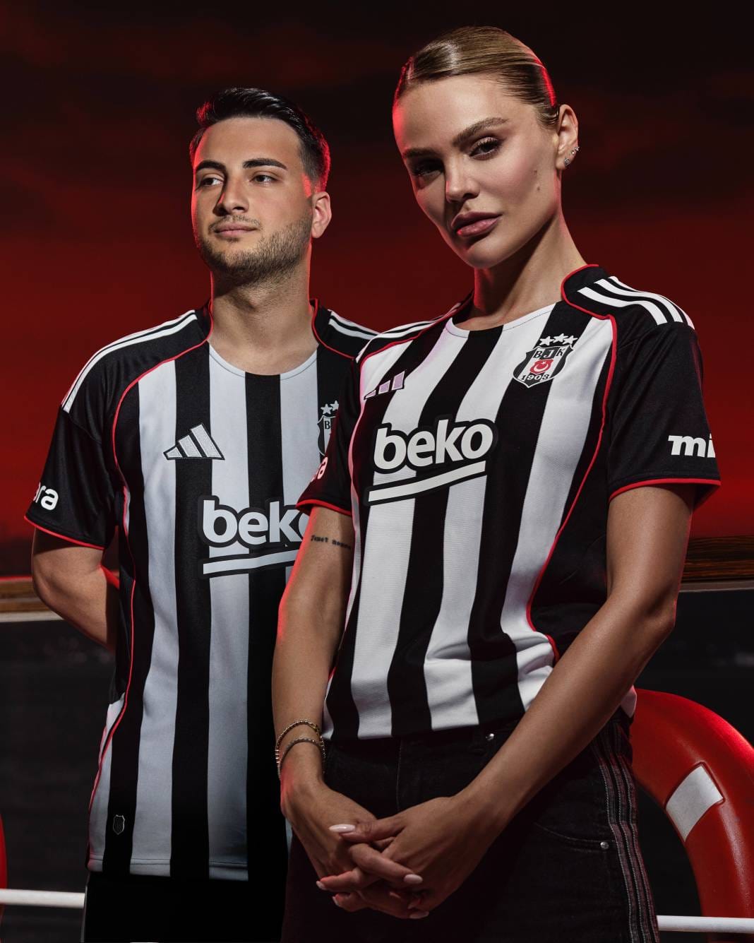 Beşiktaş'ın yeni sezon formaları çıktı 2