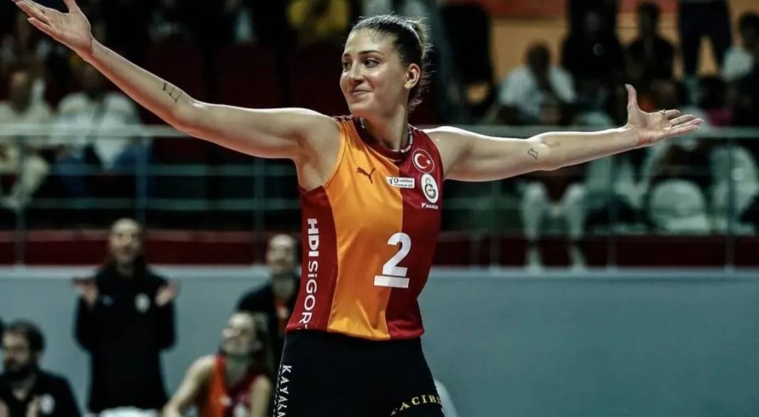 Efsane geri döndü: Bu ateşi İlkin Aydın söndürecek