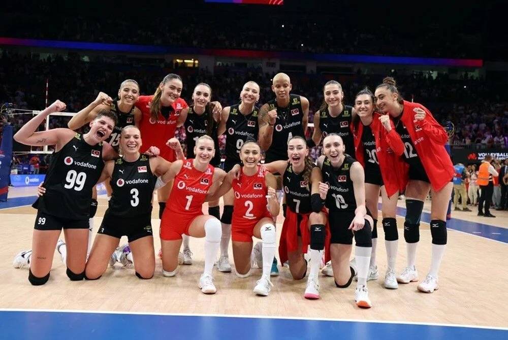 Aralarından su sızmıyor: Vargas Zehra Güneş’in aynısını yaptırdı 3
