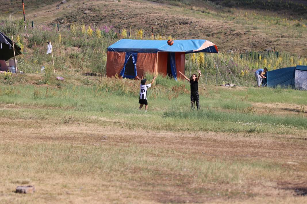 Sıcaktan bunalan buraya koşuyor: Kent merkezine göre 20 derece fark ediyor 4