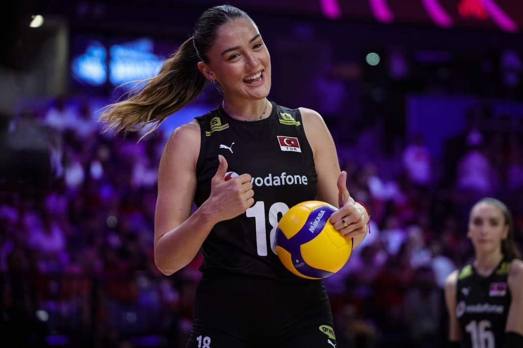 Ne diyorsun Zehra Güneş: Hazırlanın uçuyoruz 6