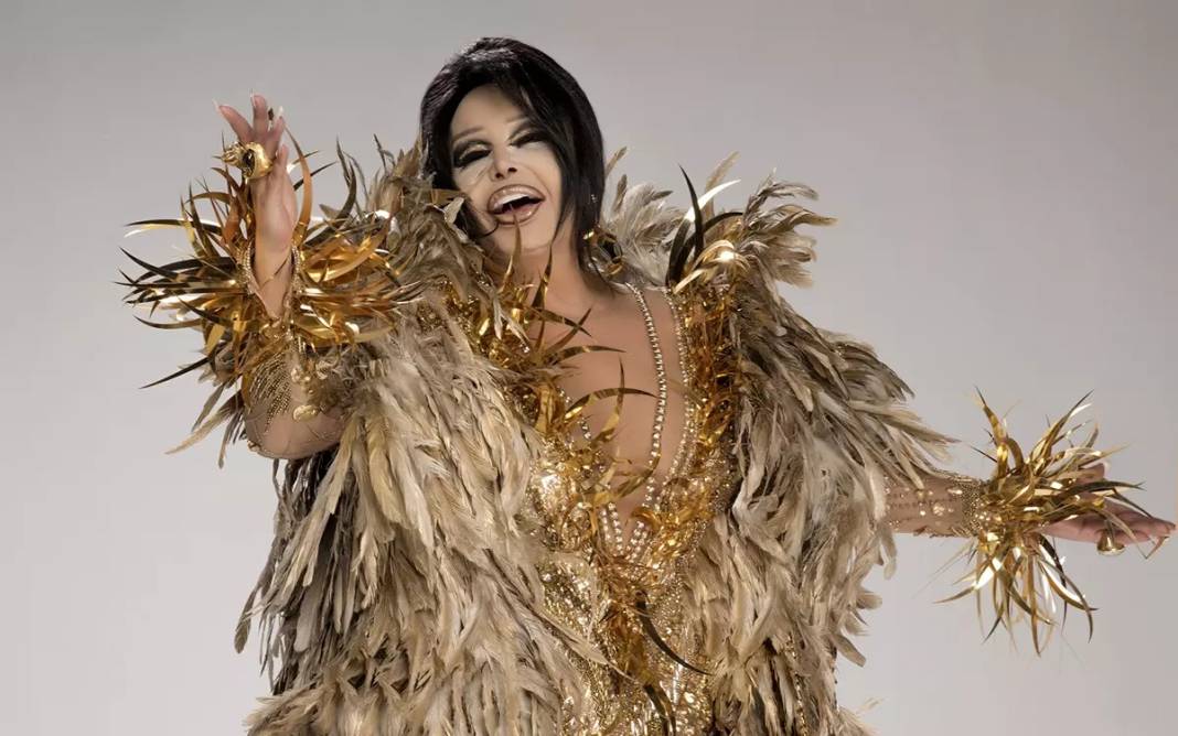 Bülent Ersoy'un makyajsız hali olay oldu: Görenler gözlerine inanamadı! 5