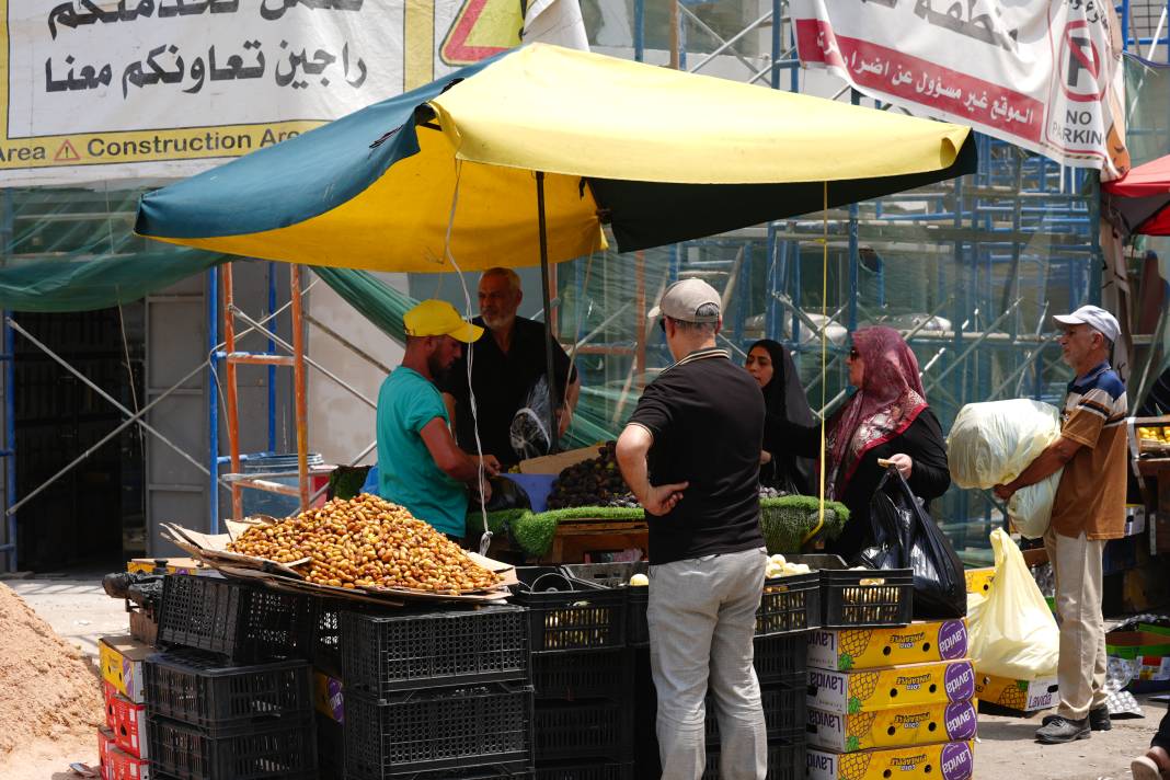Termometreler 50 dereceyi gösterdi, halk ne yapacağını şaşırdı 16