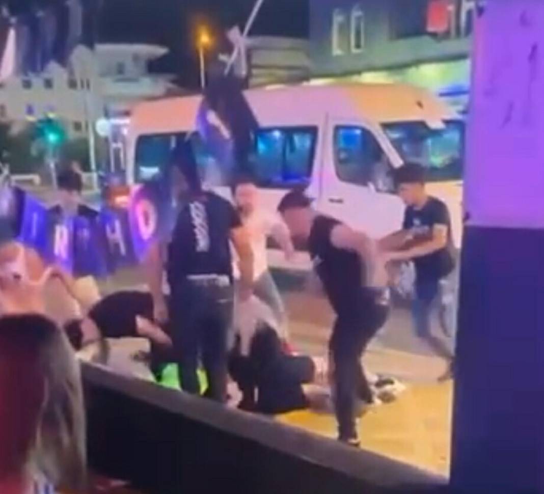 Turistlerle hesap krizi kavgaya döndü! "Hepiniz alt seviye insanlarsınız" 3