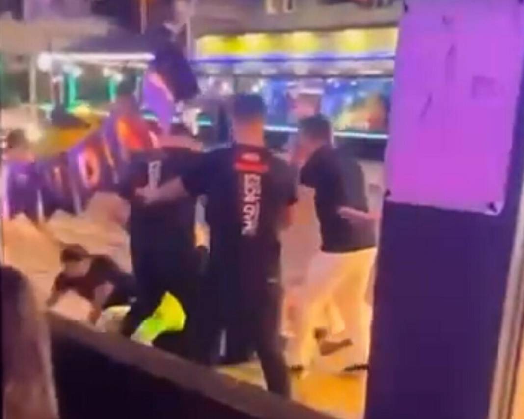 Turistlerle hesap krizi kavgaya döndü! "Hepiniz alt seviye insanlarsınız" 5