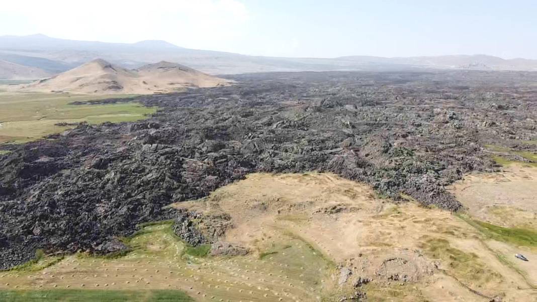 Ağrı'da lavların yuttuğu köyler 170 yıl sonra gün yüzüne çıkıyor 2