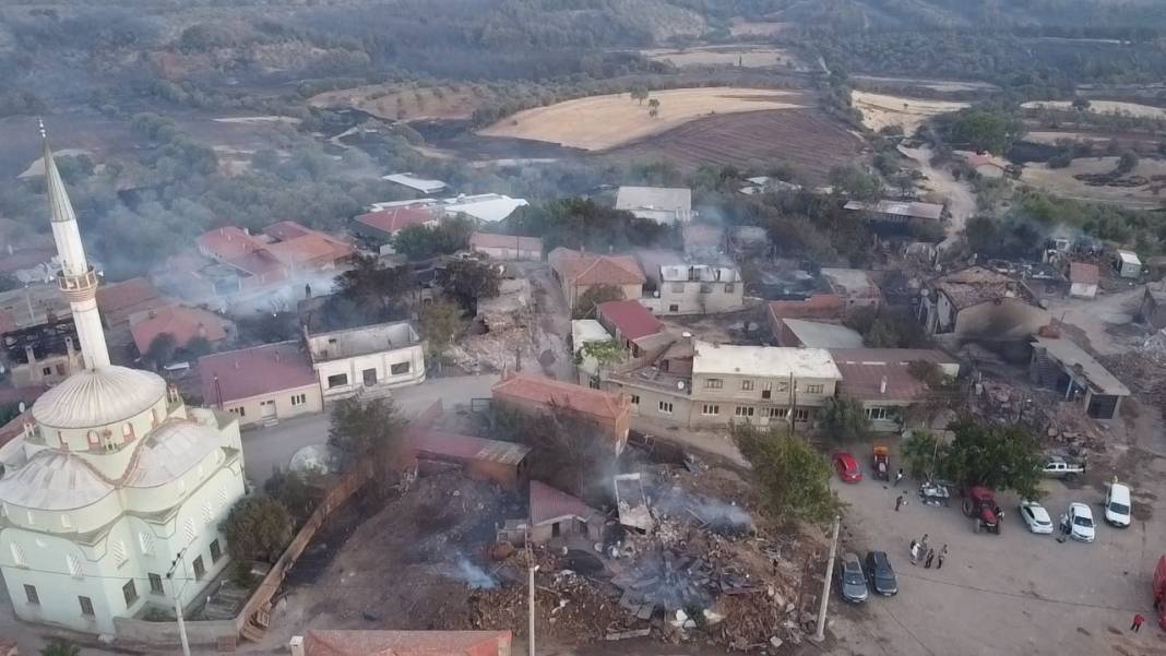 Gökyüzünden bakınca anlaşılan vahşet!  Gün ağarınca ortaya çıktı 14