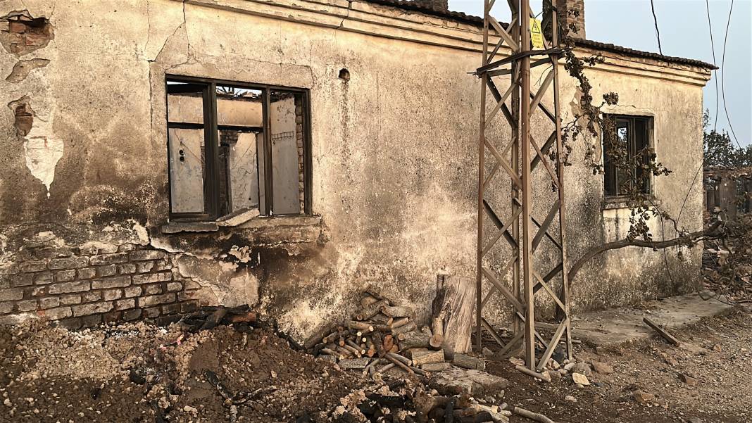 Gökyüzünden bakınca anlaşılan vahşet!  Gün ağarınca ortaya çıktı 6