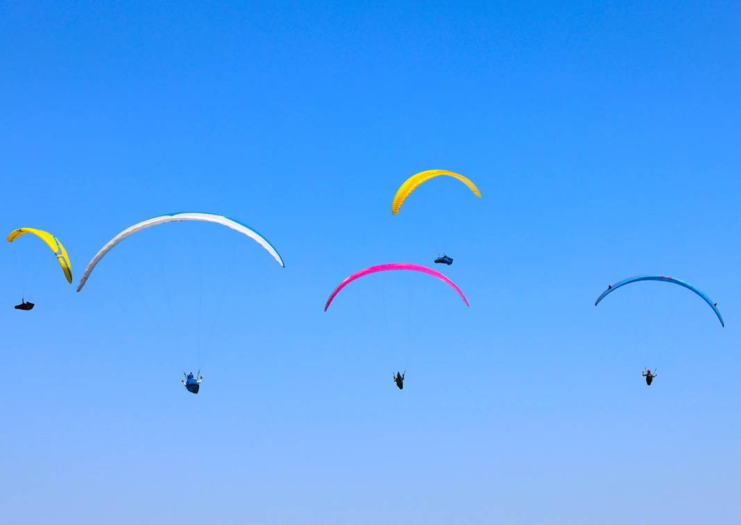 Dünya Kupası elemelerinde korkunç kaza: Yamaç paraşütü pilotu hayatını kaybetti 1