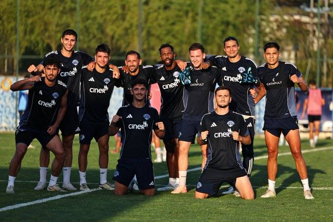 Süper Lig şampiyonunu şimdiden açıkladı 13