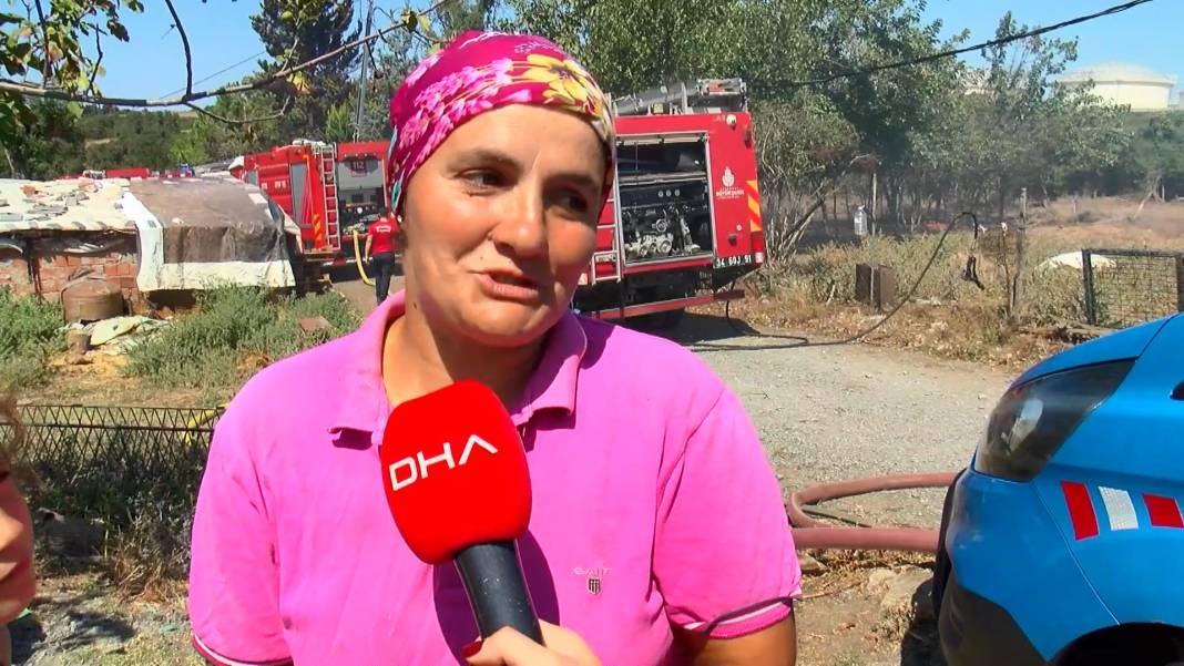 Arnavutköy’de yangın alarmı! Tek katlı ev alev aldı 3