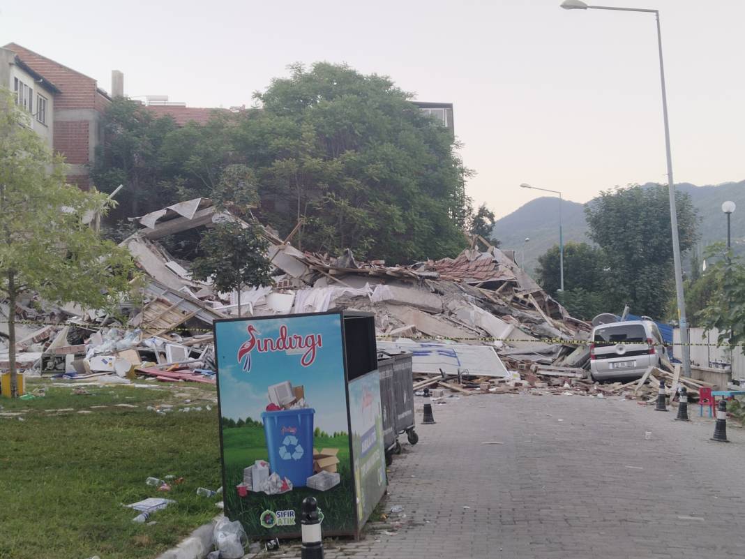 Gün aydınlandı Balıkesir'deki hasarın boyutu ortaya çıktı 5