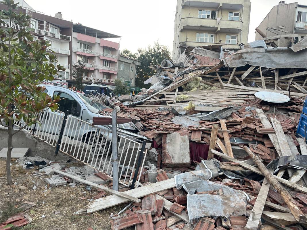 Gün aydınlandı Balıkesir'deki hasarın boyutu ortaya çıktı 2