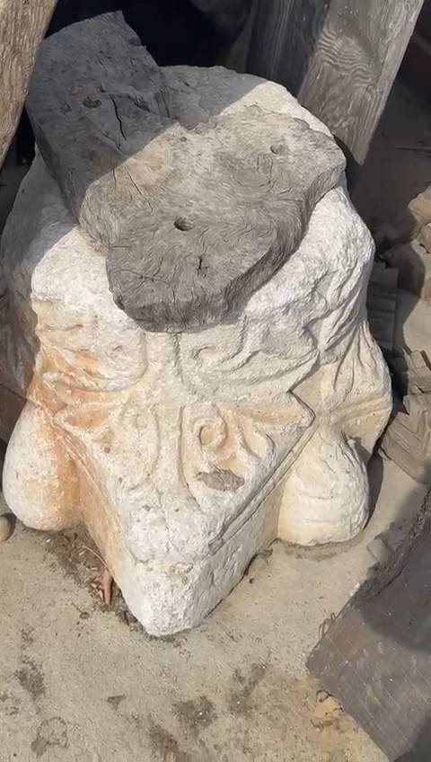 Mobilya deposundan bin 500 yıllık tarihi eserler çıktı 9