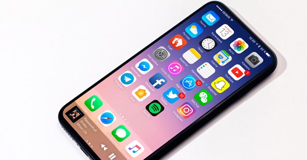 Iphone 8, üç yeni modelle geliyor: İşte özellikleri 13