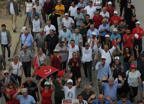 CHP'nin fındık yürüyüşü ikinci gününde 13