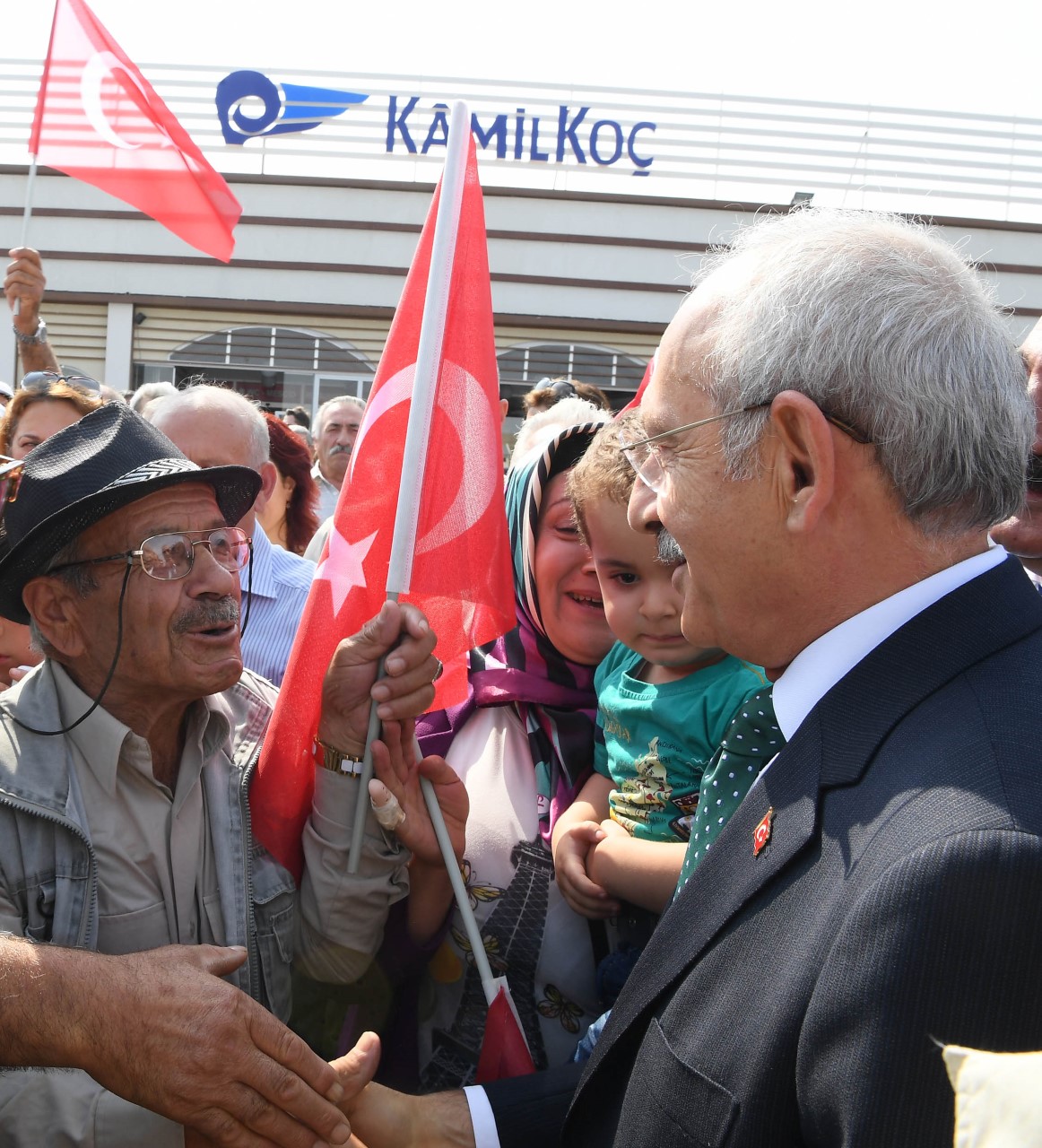 Kılıçdaroğlu'ndan Aybüke Öğretmen'in ailesine taziye ziyareti 25