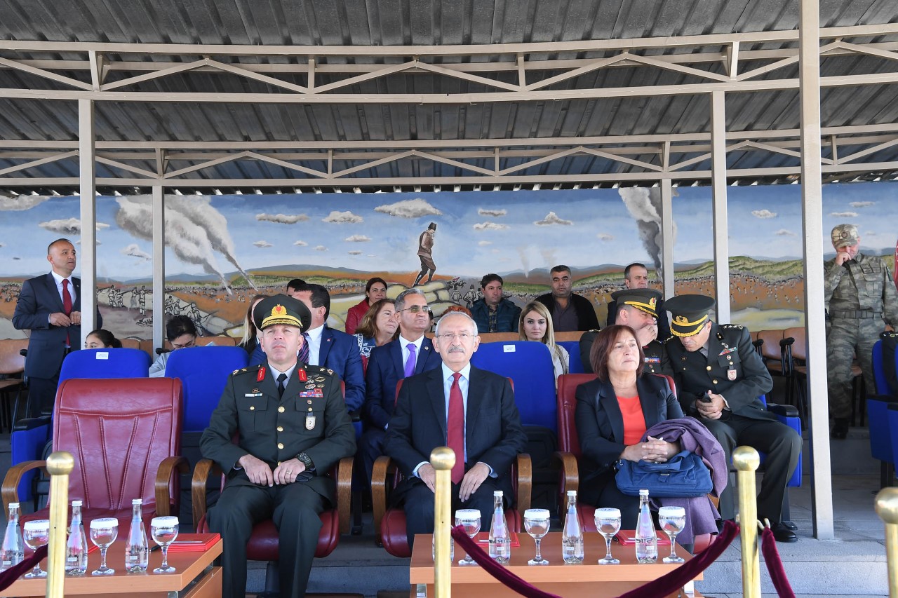 CHP Lideri Kemal Kılıçdaroğlu, oğlunun yemin törenine katıldı 25