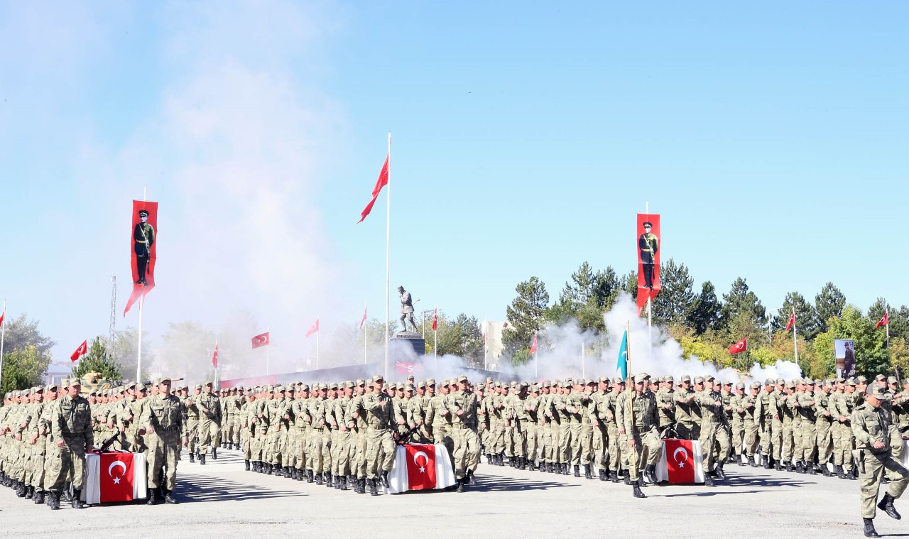 CHP Lideri Kemal Kılıçdaroğlu, oğlunun yemin törenine katıldı 30