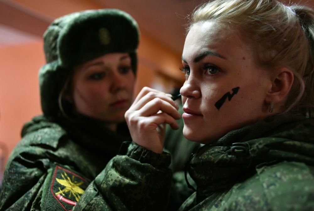 Rusya askerlerine "selfie çekmeyi" yasakladı! 5