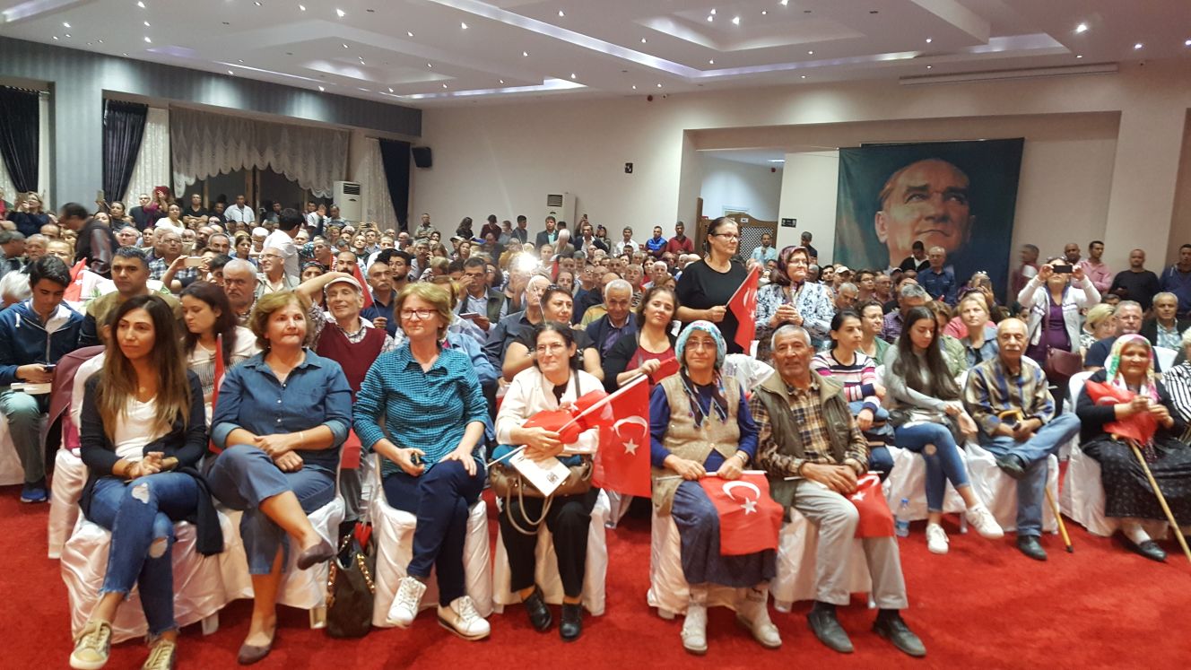 Uğur Dündar ile Halk Arenası, İzmir Menemen'de izleyiciyle buluştu! 15