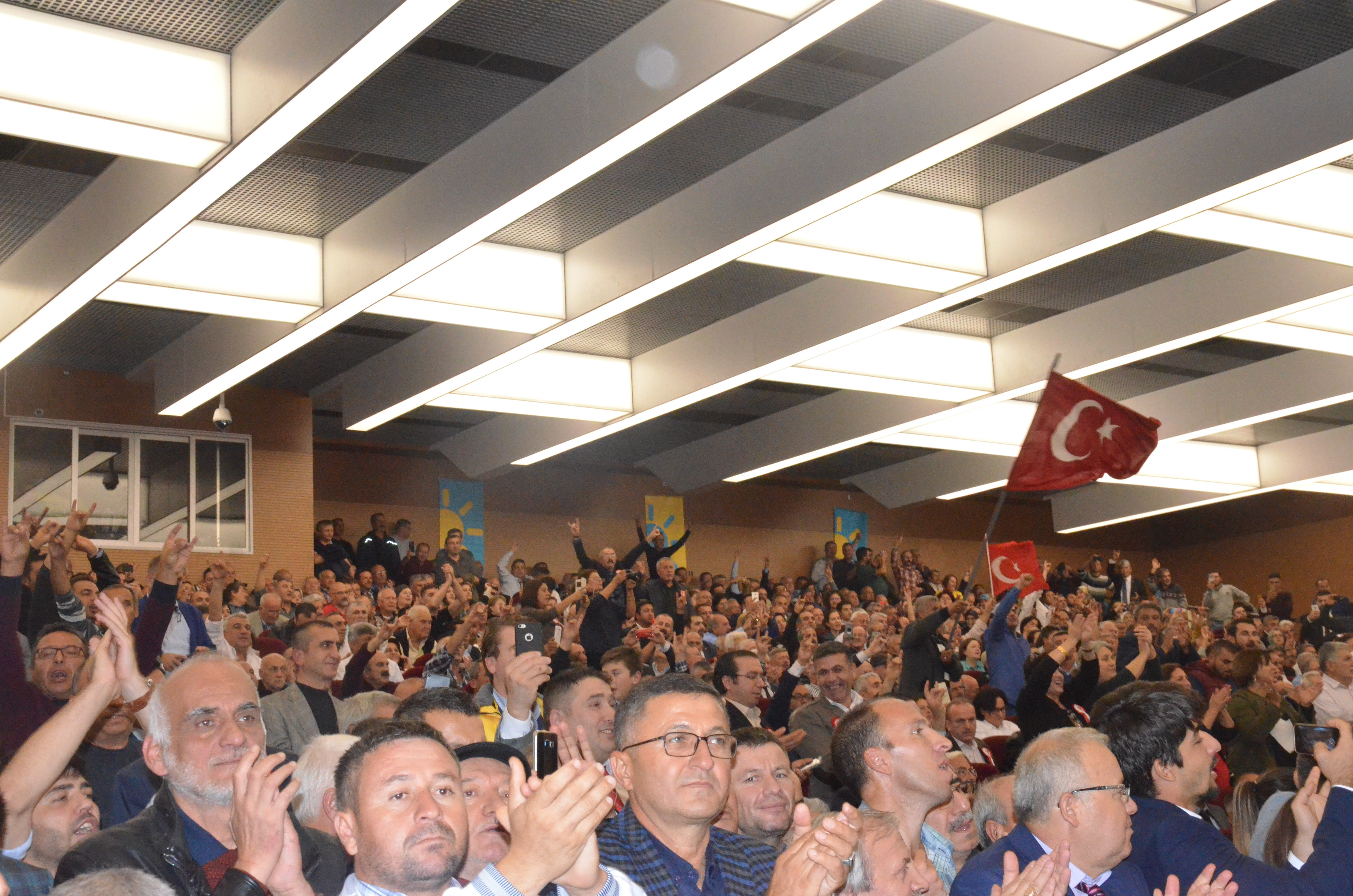 Meral Akşener'in İYİ Parti'yi anlattığı toplantıdan kareler! 44