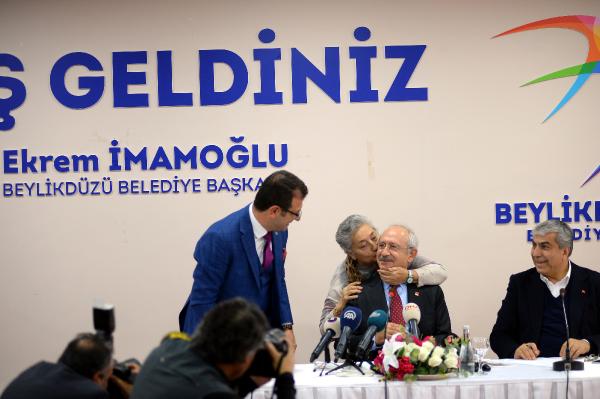 Kılıçdaroğlu, Gürpınar'da kadınlarla bir araya geldi 10