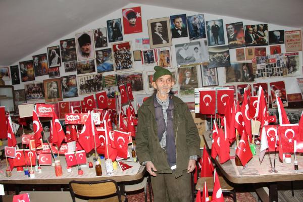 78 yaşındaki çiftçi, biriktirdiği 2 bin fotoğrafla Atatürk Evi açtı 5