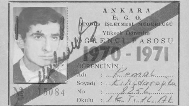 İşte Kemal Kılıçdaroğlu'nun merak edilen gençlik fotoğrafları 11