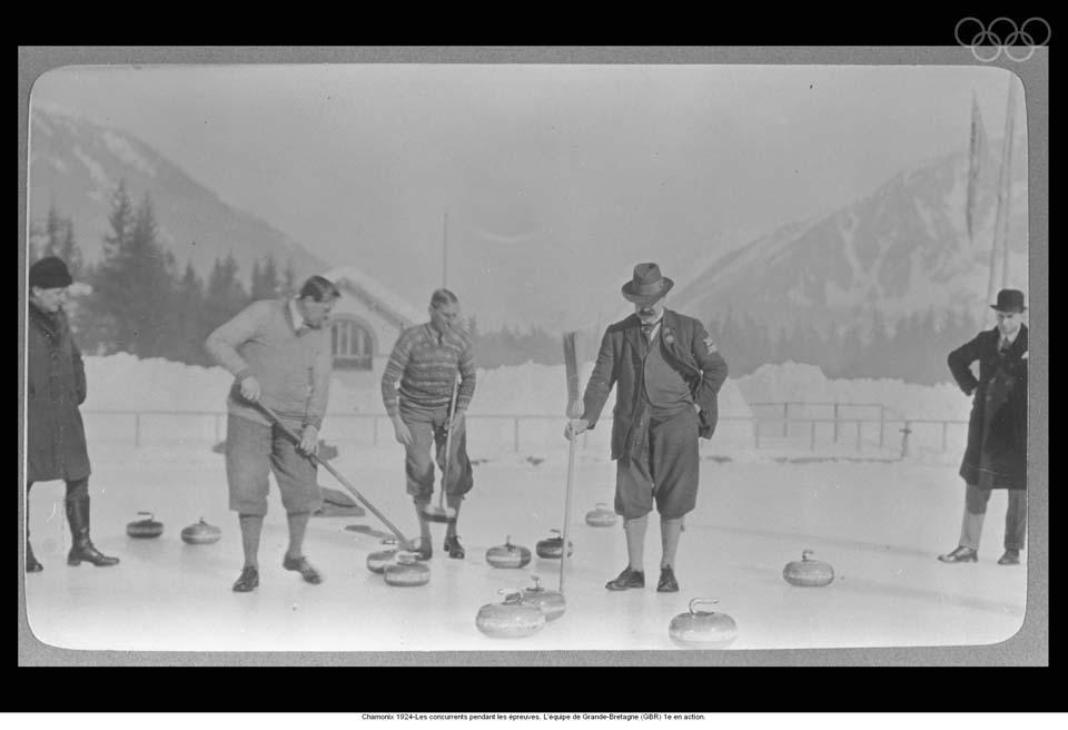 1924'te gerçekleştirilen ilk kış olimpiyatlarından kareler 16