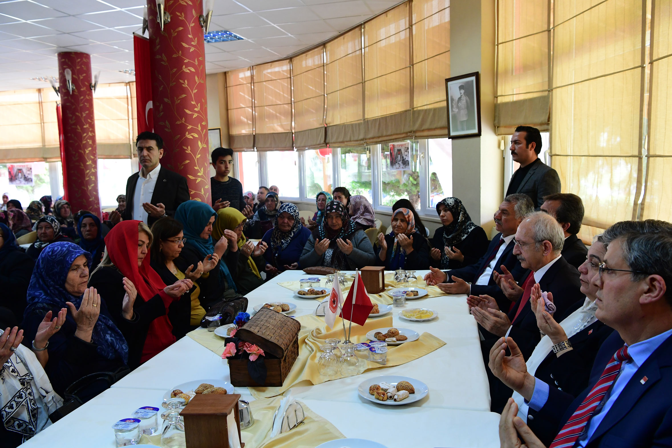 Kemal Kılıçdaroğlu şehit aileleriyle buluştu 11