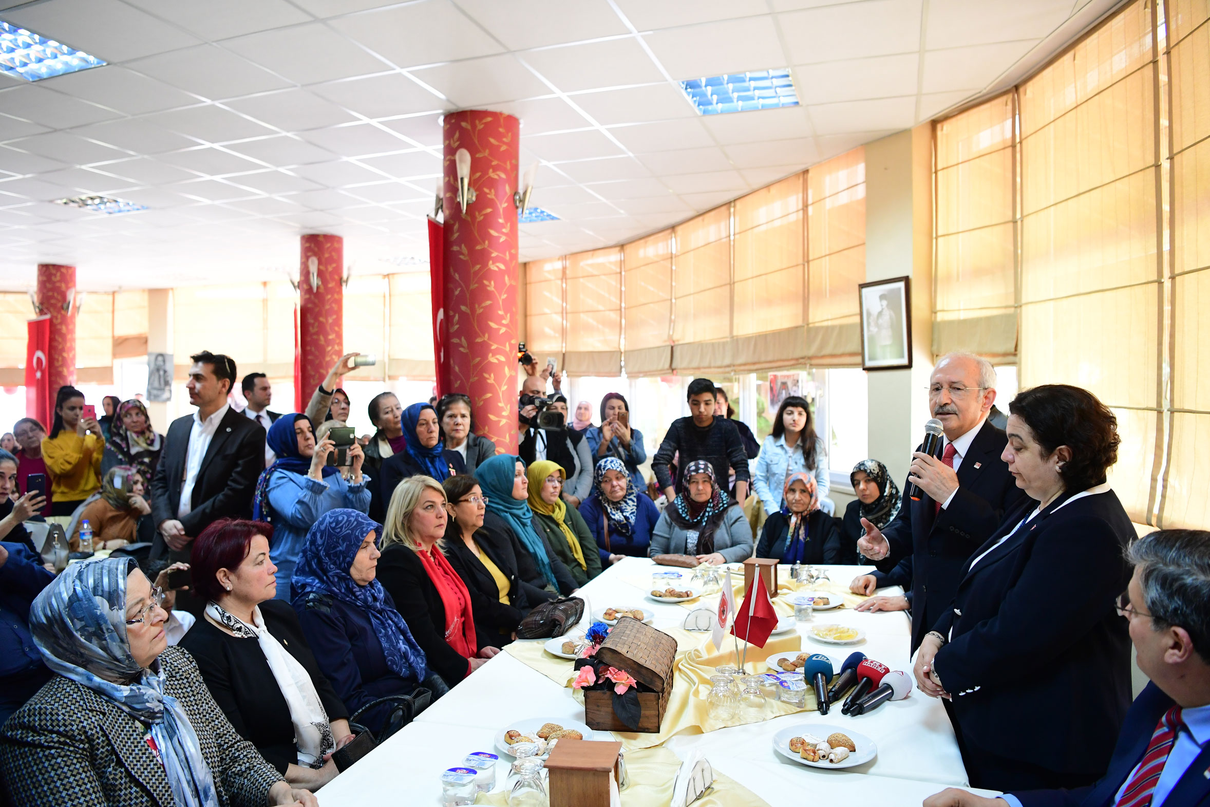 Kemal Kılıçdaroğlu şehit aileleriyle buluştu 8