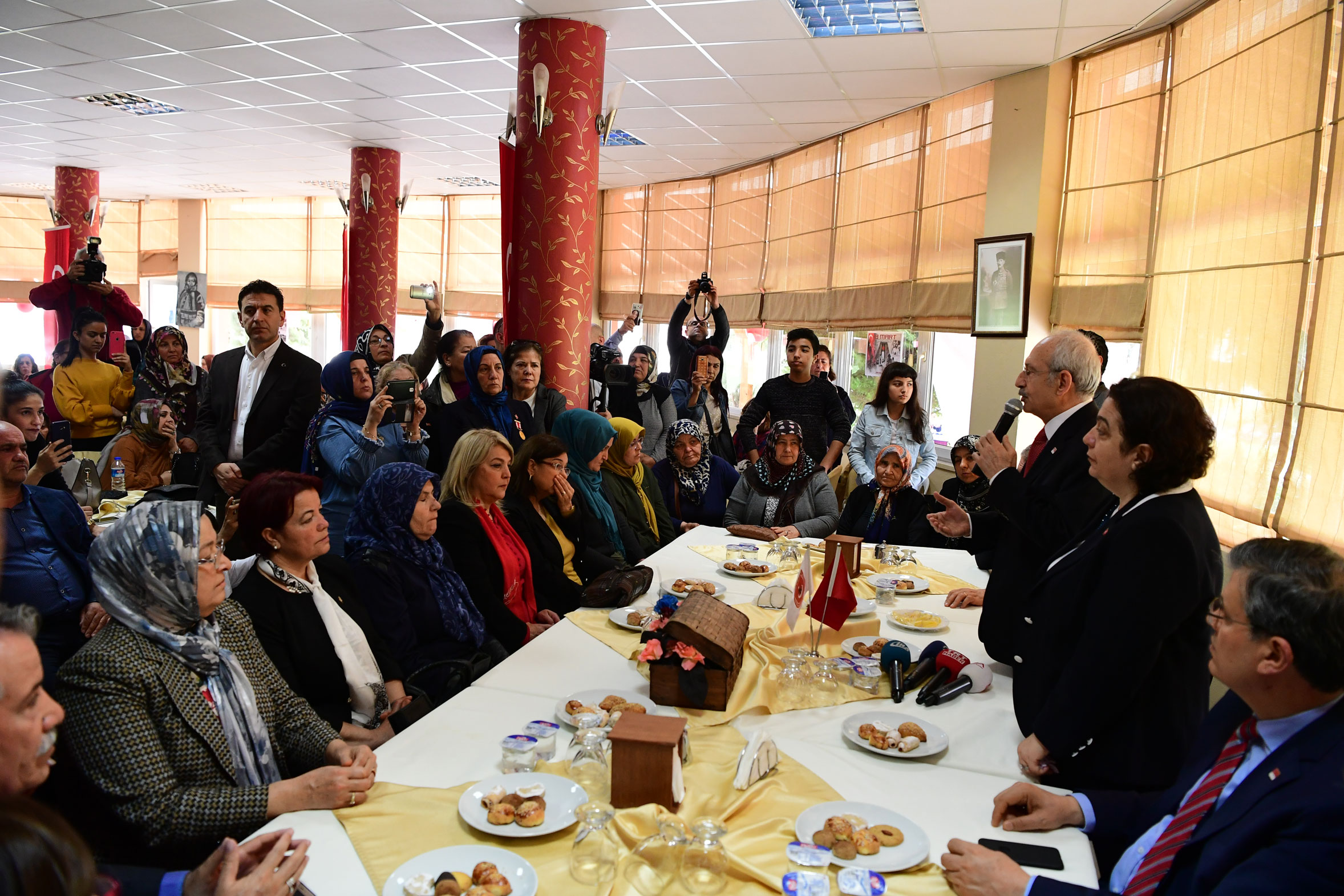 Kemal Kılıçdaroğlu şehit aileleriyle buluştu 9