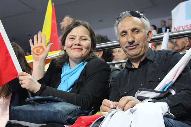 İYİ Parti'nin 1. Olağanüstü Kurultayı Ankara Arena'da gerçekle 12