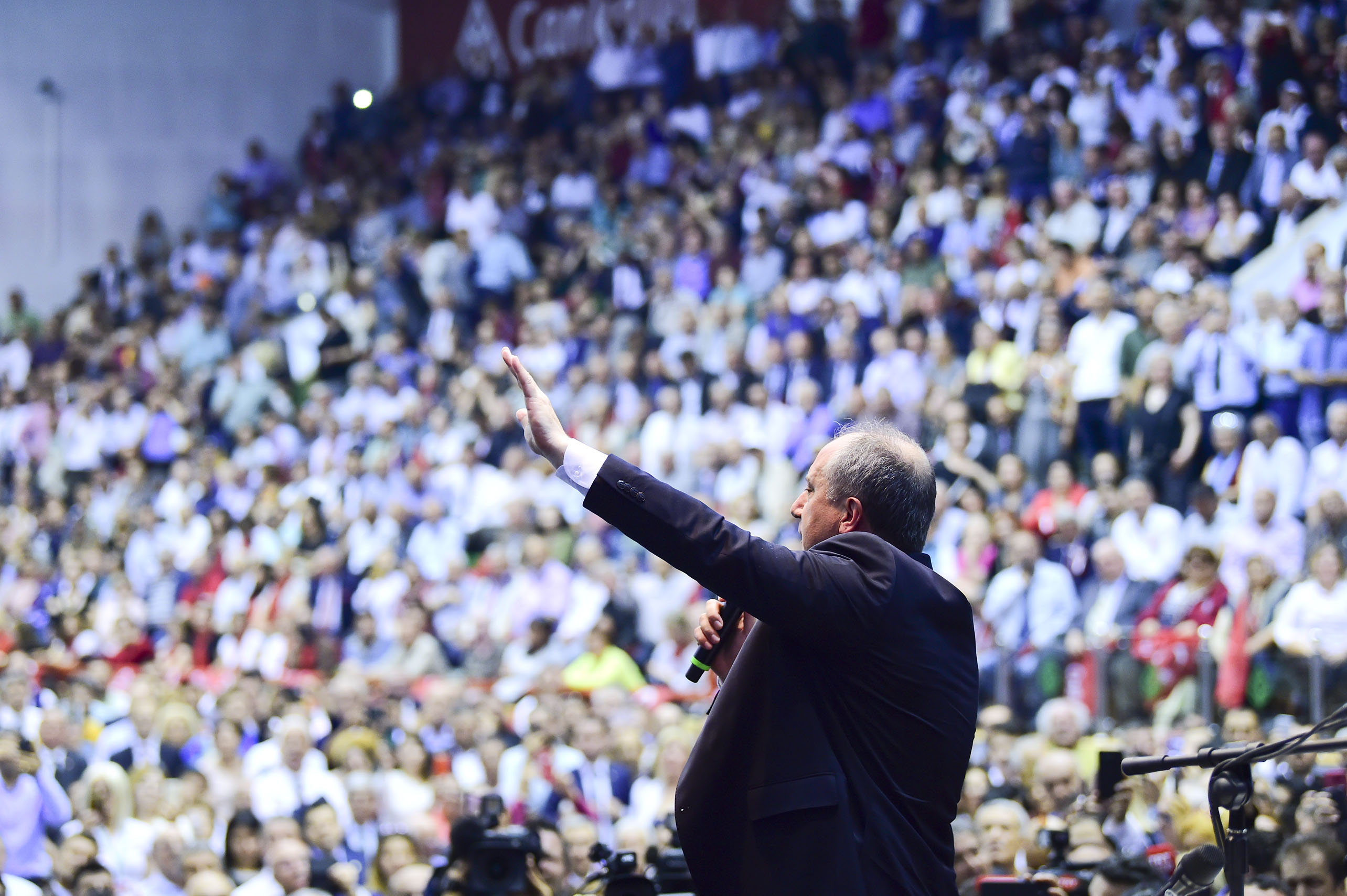 CHP'nin adayı Muharrem İnce... İşte en güzel kareler 1