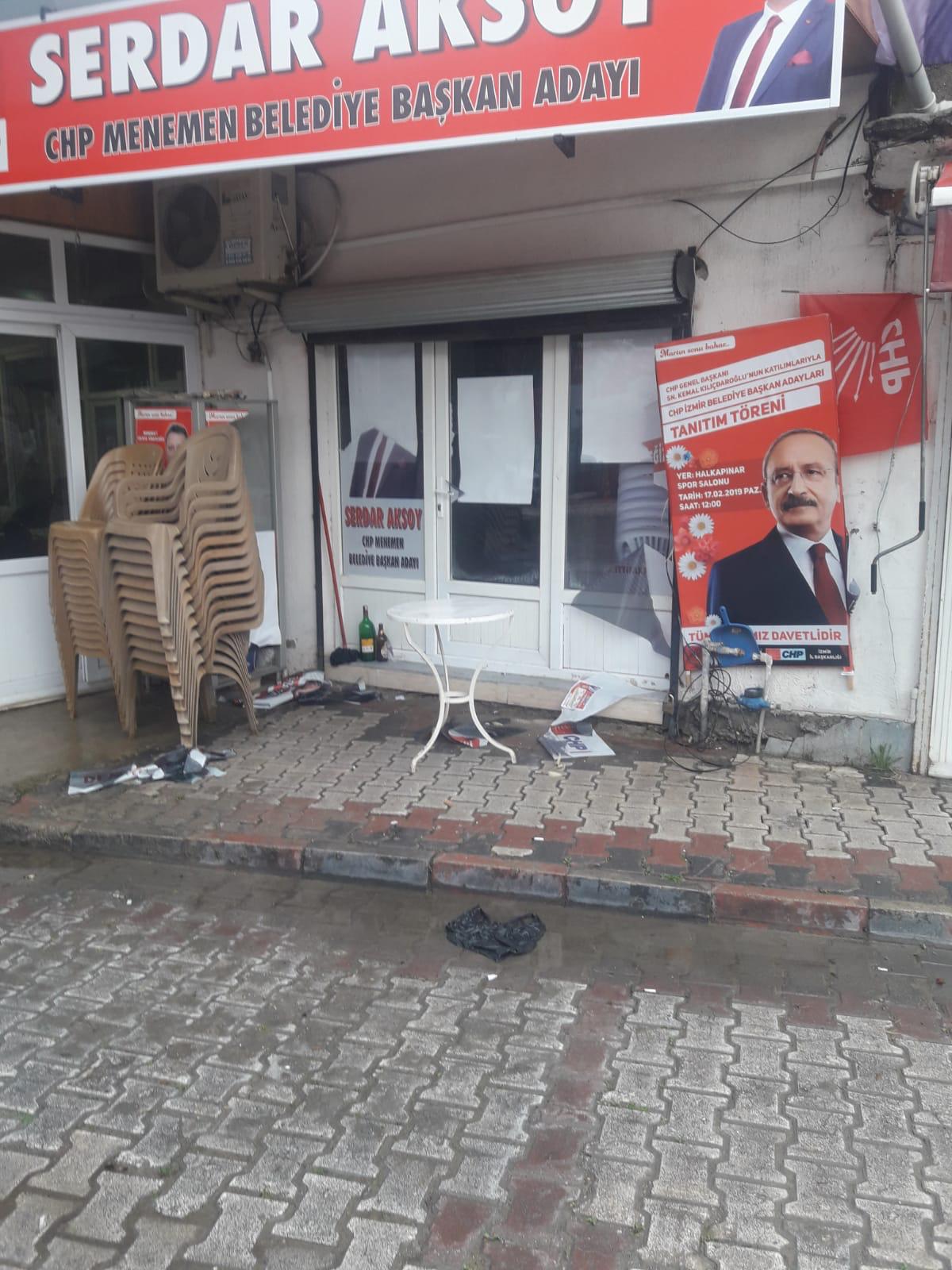 İzmir'de seçim bürosuna gerçekleştirilen saldırıdan kareler 3
