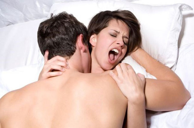 Uzmanlar, uykusuzluk sorunu çekenlere ilginç bir öneride bulunuyor: Seks 4
