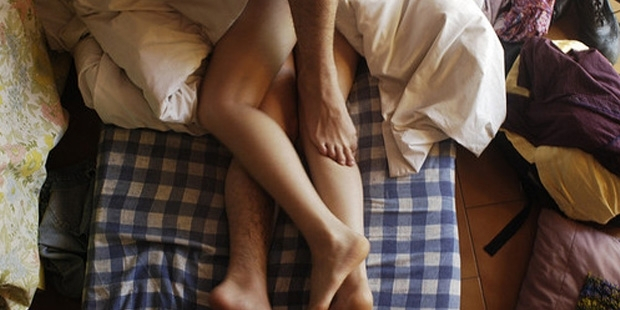 Uzmanlar, uykusuzluk sorunu çekenlere ilginç bir öneride bulunuyor: Seks 7