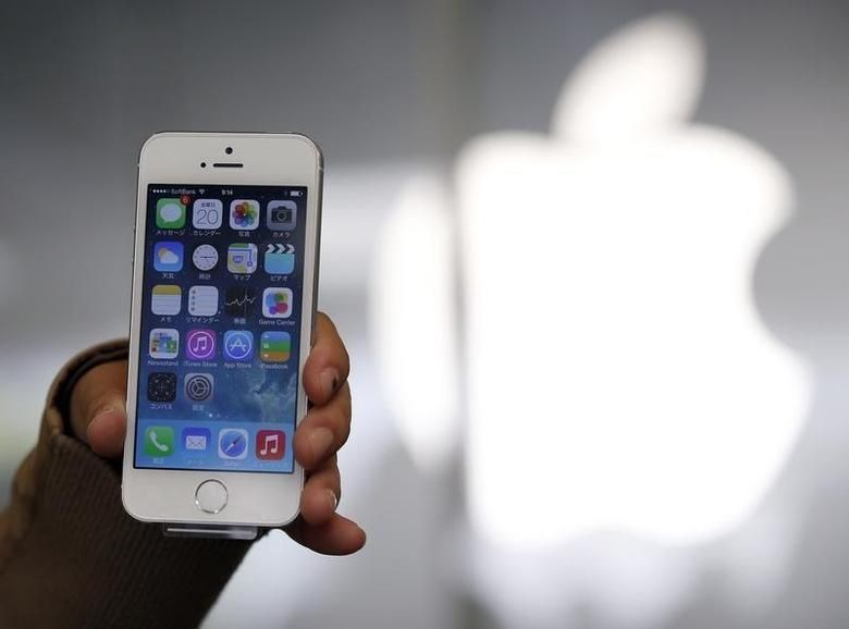 Apple o iPhone'ların fişini çekiyor 10