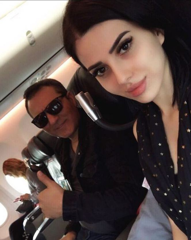 'O Ses' yarışmacısına Rafet El Roman kol kanat gerdi 2