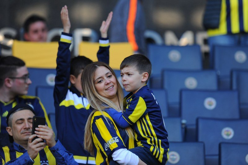 Fenerbahçe Galatasaray maçından renkli kareler 30