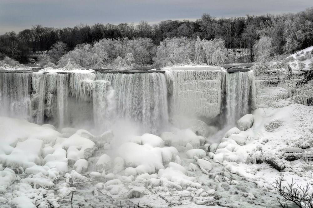 Niagara Şelaleleri aşırı soğuklar nedeniyle dondu 1