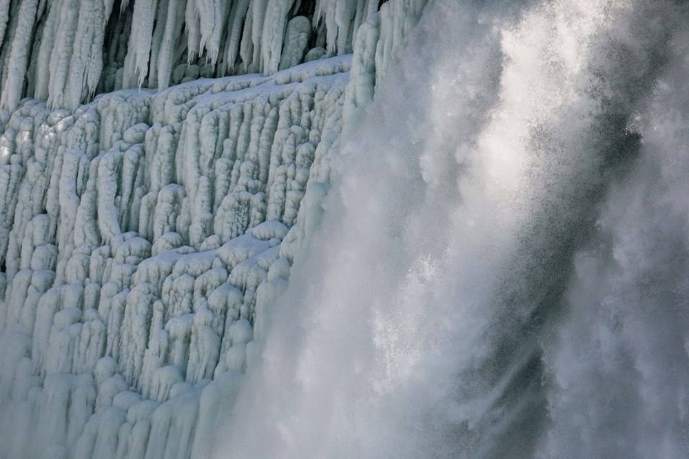Niagara Şelaleleri aşırı soğuklar nedeniyle dondu 2