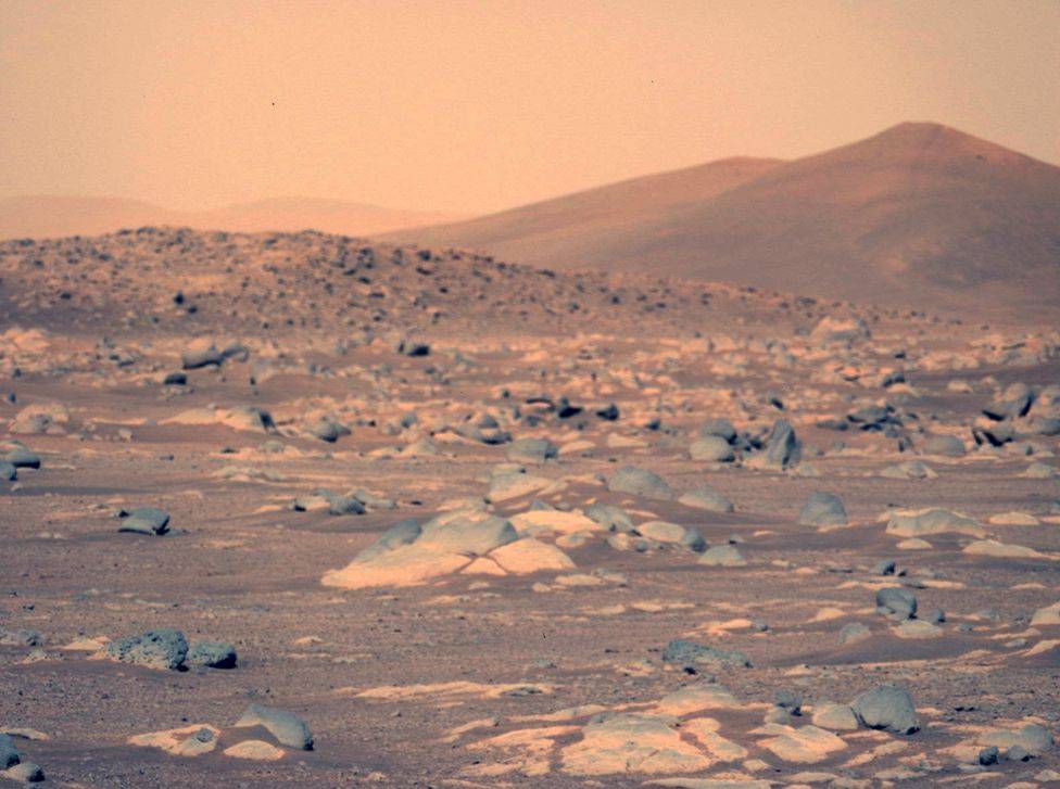 NASA, Mars'tan detaylı yeni görüntüler paylaştı 1