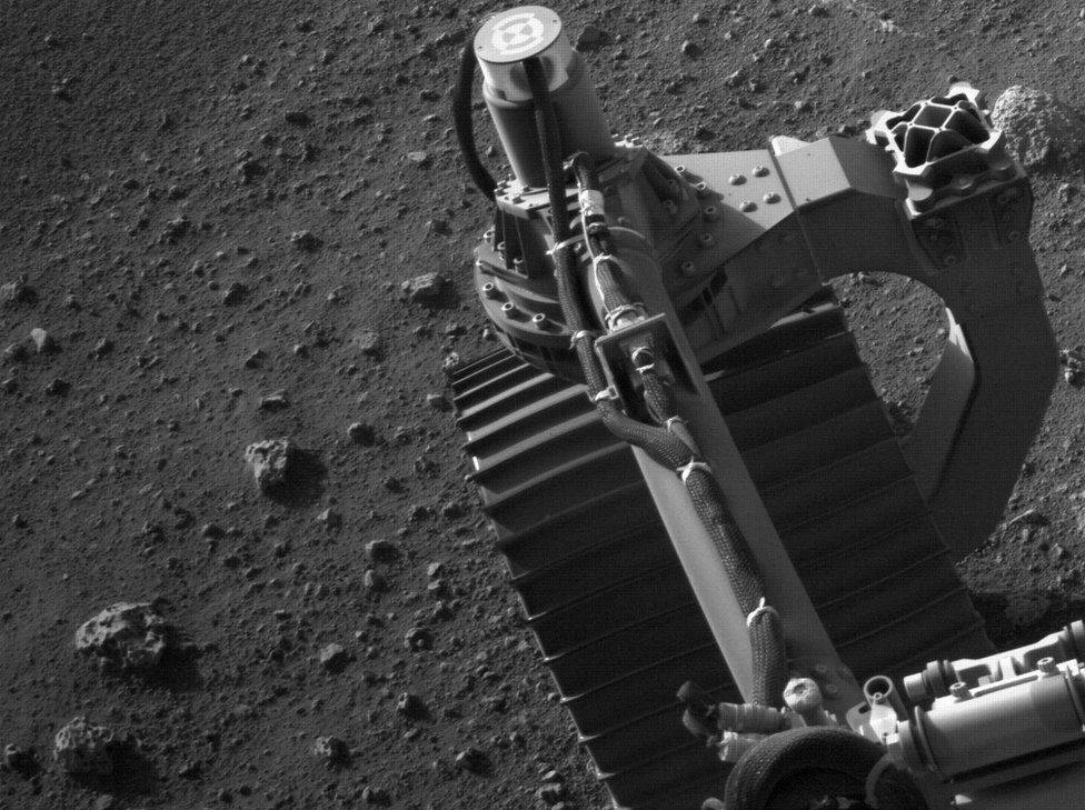 NASA, Mars'tan detaylı yeni görüntüler paylaştı 3